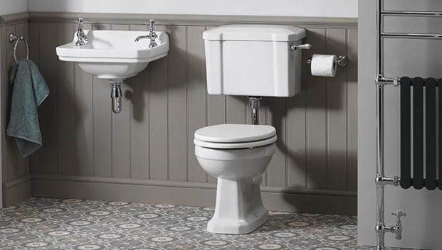 Traditional Bathroom Suites