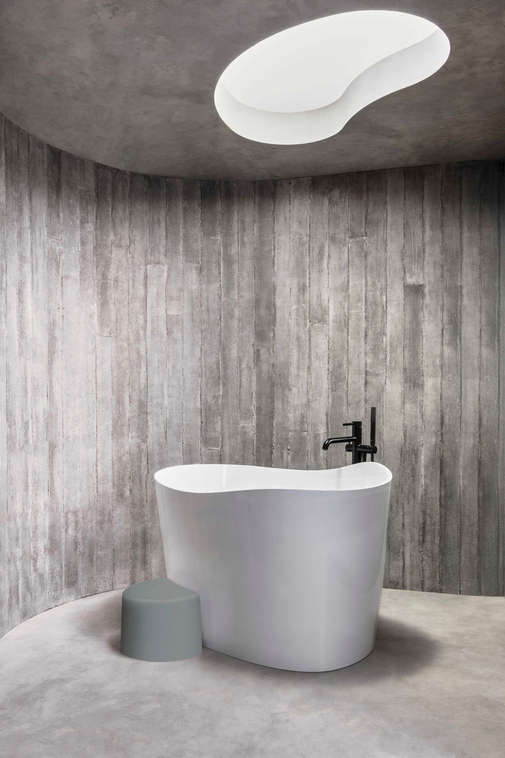 Roca Ona Floorstanding Bath-Shower Mixer