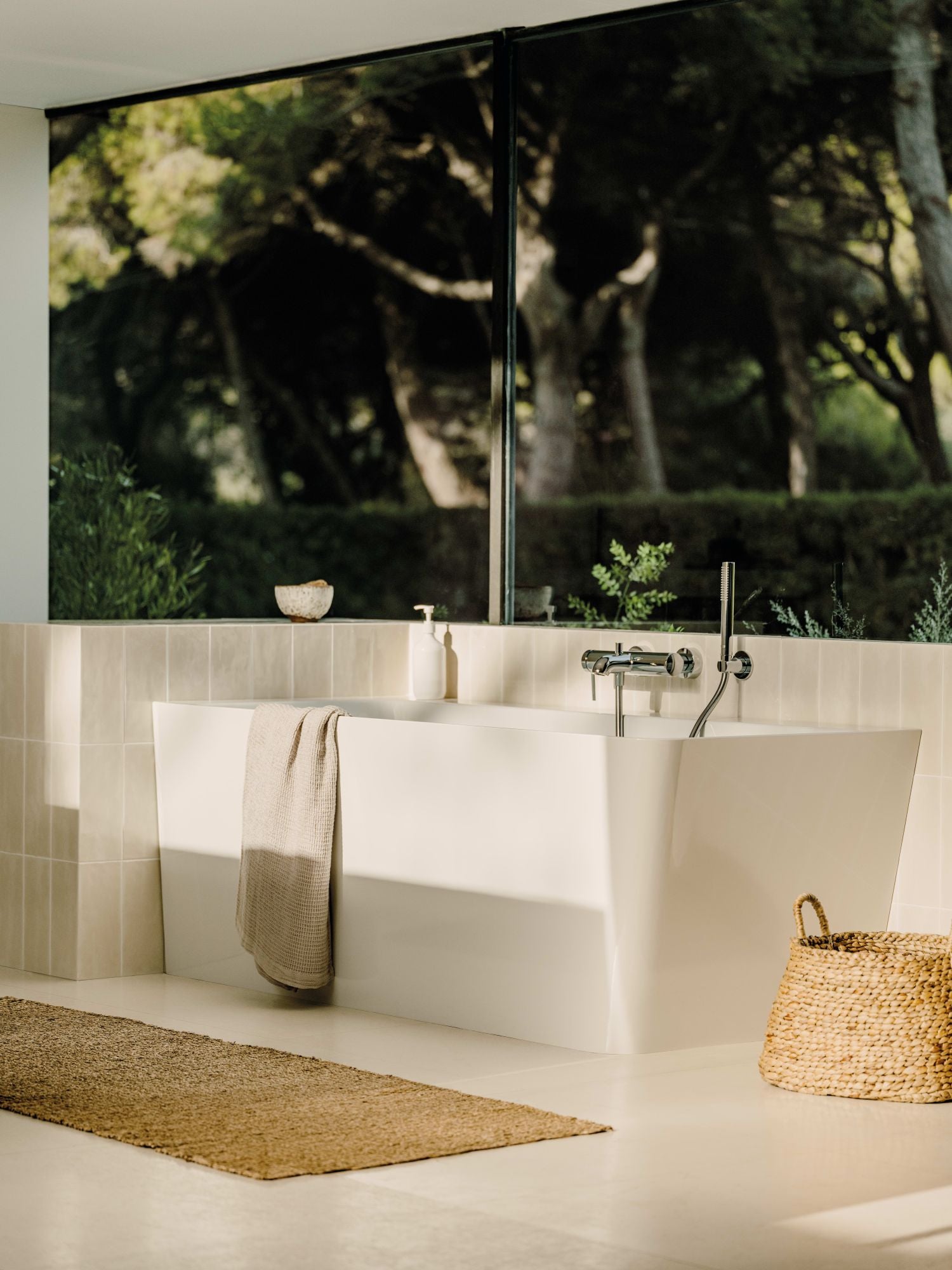 Roca Ona Wall Mounted Bath Shower Mixer (no kit)