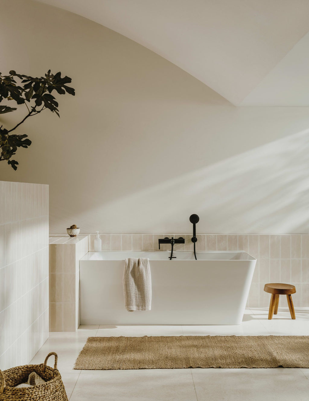 Roca Ona Wall Mounted Bath Shower Mixer (no kit)