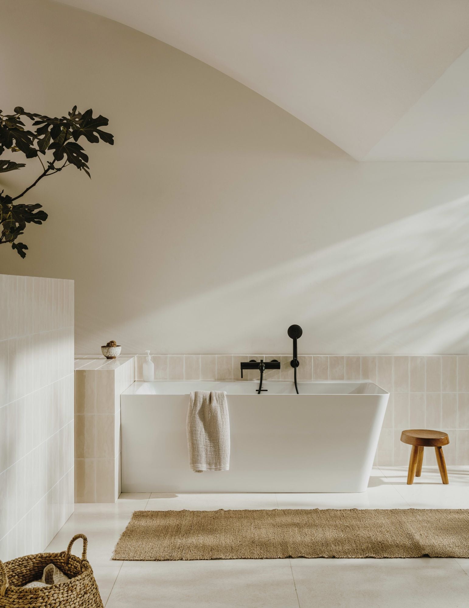 Roca Ona Wall Mounted Bath Shower Mixer (no kit)