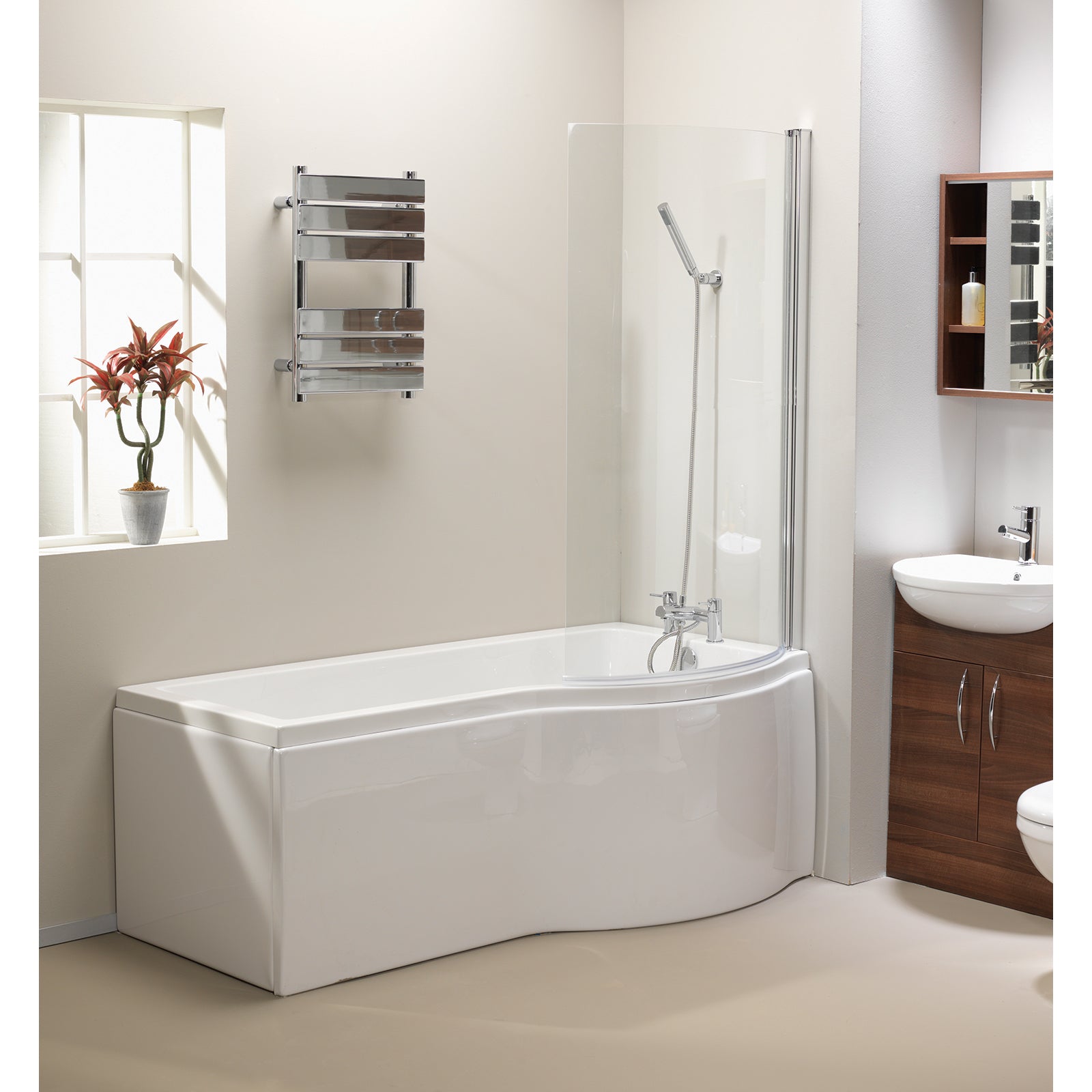 California 1500 x 700mm Shower Bath - RH
