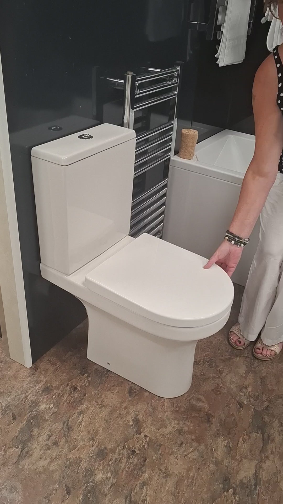 Skara Rimless Close Coupled WC including Soft Close Seat